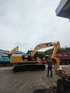 รถขุดตีนตะขาบ Caterpillar 320D ระบบไฮดรอลิก สภาพดี น้ำหนัก 21 ตัน เครื่องยนต์ 1.5 ลิตร ความจุบุ้งกี๋ 1.5 ลูกบาศก์เมตร ผลิตในญี่ปุ่น รับประกัน 1 ปี - Product Image 6