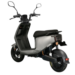 Scooter en aluminium EEC COC Euro5 60V21AH 500W avec batterie amovible, autonomie de 60 km, étanche, vitesse de 45 km/h, pour la vente en gros - Product Image 5