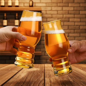 Boccale da Birra Alto e Sottile da 500ml (16oz) Design Moderno Prezzo Conveniente Vendita Calda Senza Quantità Minima Personalizzabile con il Tuo Design - Product Image 2