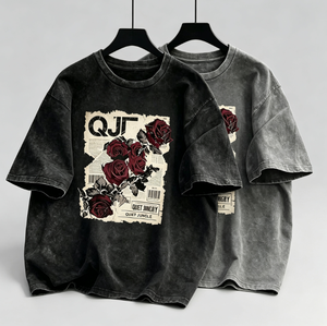 T-shirt Streetwear Oversize à Épaules Tombantes, Effet Délavé à l'Acide, avec Imprimé Vintage Rose Rouge et <span class=keywords><strong>Journal</strong></span> Ancien de <span class=keywords><strong>la</strong></span> Ville - Product Image 4