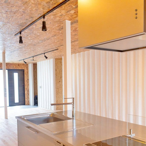 Qsh Sang Trọng Modular Biệt Thự Bằng Gỗ 2 Phòng Ngủ Hurricane-Proof Vận Chuyển Container Nhà Chi Phí Thấp Văn Phòng/Kho Cabin Kit Cắm Trại - Product Image 5