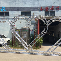 Truss en aluminium en forme de cœur pour mariage, prix usine, à vendre