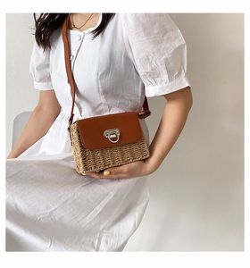 Nouveauté 2025 Sac à bandoulière de luxe pour femme, taille moyenne, en PU, avec rabat, style selle, sac messager, toutes saisons, portable, doublure en polyester tressé - Product Image 3