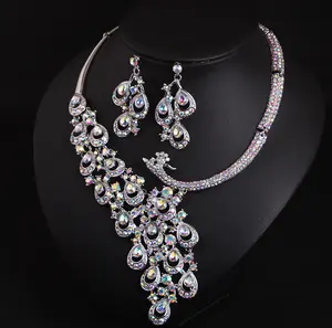 Divers collier de mariée en cristal de diamant boucles d'oreilles ensemble de bijoux de mariage femmes ensembles de bijoux en cristal multicolore cadeaux de mariée