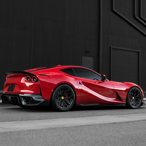 Vinilo para Automóviles ESIGN WET GLOSS TORONTO RED PVC de Lujo, Película Protectora Autoadhesiva que Cambia de Color, Antiarañazos, Protección para Automóviles, 90% de Protección UV - Product Image 5