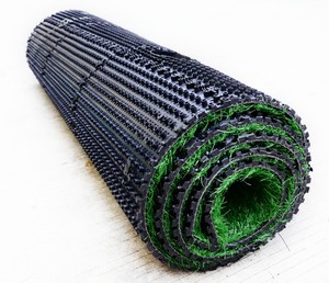 <span class=keywords><strong>Gazon</strong></span> <span class=keywords><strong>synthétique</strong></span> artificiel durable à haute densité et anti-âge avec caoutchouc pour le <span class=keywords><strong>golf</strong></span>, le putting green et l'aménagement paysager - Product Image 6