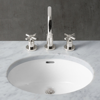 Meuble-lavabo de salle de bain RH Renowned en chêne américain moderne, avec double vasque et plateau en marbre, console en bois de luxe avec poignée en laiton
