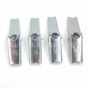 Support de montage de microphone en métal robuste de 1/4 pouces pour usage domestique - Product Image 1