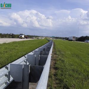 Barrera de barandilla de tres haces de Seguridad de Tráfico corrugado galvanizado de gran oferta para áreas de estacionamiento - Product Image 5