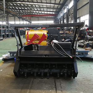 Cortadores de Grama, Roçadeiras, Podadores de Cerca Viva e Desmatadores com Motor para Carregadeira, 1 Ano de Garantia, Vários Modelos - Product Image 3