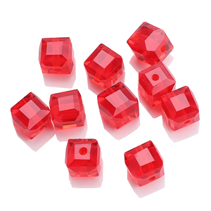 Yiwu 10MM perles de cristal carrées <span class=keywords><strong>pour</strong></span> la fabrication de bijoux Cube verre entretoise perles collier faisant des breloques pendentif accessoires - Product Image 5