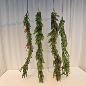Guirnalda de Navidad para escaparates, decoración de ventanas de tiendas, colgante para puertas, plantas verdes artificiales estilo bosque - Product Image 2
