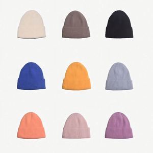 Bonnet tricoté d'hiver pour bébés et enfants avec double pompon en fourrure, personnalisable en gros, avec étiquette personnalisée et cache-cou intégré (Casquette Enfants) - Product Image 4