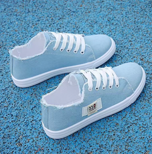 <span class=keywords><strong>Scarpe</strong></span> <span class=keywords><strong>piccole</strong></span> classiche alla moda Casual da donna piatte con tutte le Sneakers alla moda in tela da corsa - Product Image 5