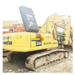 Excavatrice Komatsu PC220-7 d'occasion, originale du Japon, en vente à prix avantageux. - Product Image 1