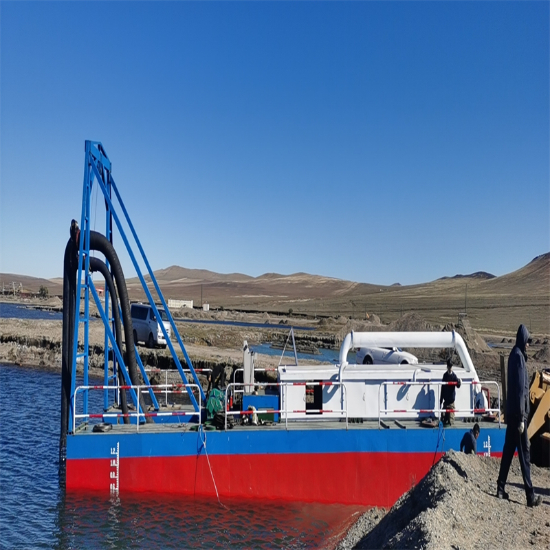China Sand Dredge Head Suction Dredger