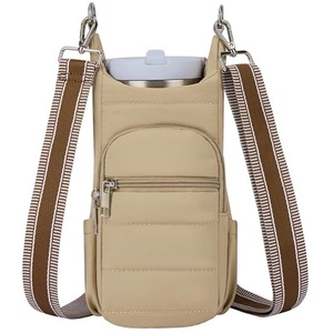 Portabotellas con Correa y Bolsillo para Teléfono para Vasos Stanley de 40/30 oz, Bolsos Cruzados para Mujer para Caminar, Hacer Senderismo y Ciclismo - Product Image 1