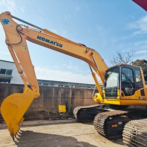 Excavadora de cadenas usada Komatsu PC220 en buen estado, 90% nueva y con pocas horas de trabajo, en venta - Product Image 2