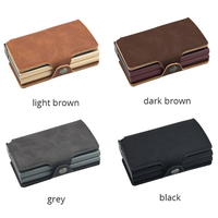 Dompet logam penghalang RFID pria, kapasitas besar Logo kustom dengan desain Pop-Up kulit PU tempat kartu ganda