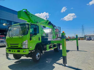 Camion nacelle télescopique à bras droit de 33 m sur mesure pour opérations en altitude - Product Image 2