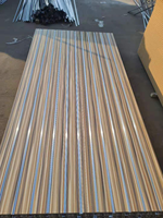 Panneaux MDF modernes rainurés et sablés E1 pour présentoirs de magasin