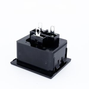 Enchufe con Bloqueo IEC C19, Tomacorriente de CA de 16 A y 250 V para Tira de Alimentación PDU, Conector de Grado Industrial - Product Image 2
