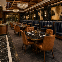 Ensemble de mobilier de restaurant sur mesure Ron Group : table carrée en marbre, banquette en cuir, chaise à dossier haut pour projet de bar moderne