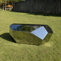 Sculpture géométrique en acier inoxydable sur mesure de haute qualité, adaptée aux espaces commerciaux et aux jardins extérieurs
