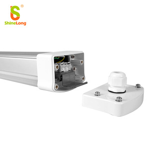 Lumière LED étanche et anti-poussière IP65 à haut lumen, tri-étanche, 2FT 4FT 5FT, en aluminium + PC, adaptée aux tunnels et aux navires - Product Image 1