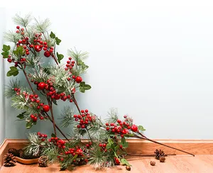 Weihnachts beere Kiefern nadel rote Beeren 75cm Länge für Weihnachts schmuck handgemachte Weihnachts baum Zweig