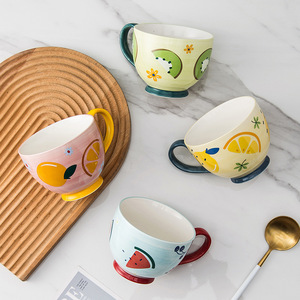 Vente en gros de tasses à café en céramique amusantes avec des dessins de fruits pour les fêtes, utilisation à domicile ou au bureau, couleur et logo personnalisables, jetables - Product Image 4