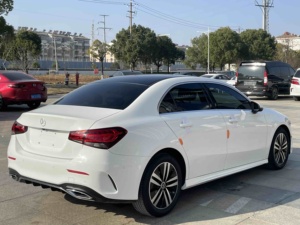 <span class=keywords><strong>Mercedes</strong></span> Benz Clase A 2020 A <span class=keywords><strong>180</strong></span> L Sport Sedán de <span class=keywords><strong>Segunda</strong></span> <span class=keywords><strong>Mano</strong></span>, China 6 - Product Image 6