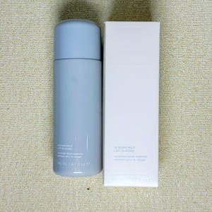 Essence Lactée Hailey Hayley 140ml Transfrontalière Tendance, Soin de la Peau, Base de Maquillage - Product Image 1