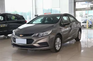 Chevrolet Cruze Berline Automatique Essence Voiture d'occasion en stock Traction avant Autonomie 201-300 km - Product Image 5