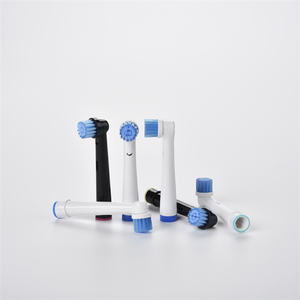 Nuovo pacchetto creativo 4 pz Cross Action spazzolino elettrico testina sostituibile compatibile per orale <span class=keywords><strong>B</strong></span> testa Io - Product Image 4