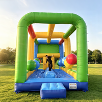 Parcours d'obstacles gonflable commercial en PVC durable, directement de l'usine, pour défis interactifs de balles en extérieur, divertissement, sport et entraînement amusant