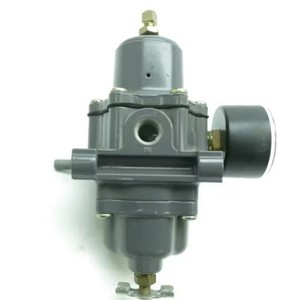 Régulateur de pression Fisher 67CFR-239 pneumatique avec manomètre pour le traitement de l'eau - Product Image 3