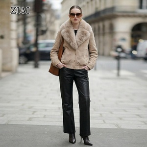 Giacca Corta in Camoscio <span class=keywords><strong>Beige</strong></span> Stile Francese con Collo Oversize in <span class=keywords><strong>Pelliccia</strong></span> Sintetica, Calda per l'Inverno, Bomber in Camoscio <span class=keywords><strong>Beige</strong></span>, <span class=keywords><strong>Cappotto</strong></span> in <span class=keywords><strong>Pelliccia</strong></span> da Donna - Product Image 4