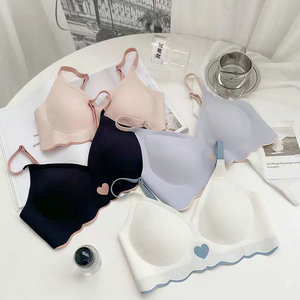 1.15 Dollar Modèle YMN026 Soutien-Gorge Poitrine 32-38AB Images Chaudes <span class=keywords><strong>Sexy</strong></span> Lift Support Push up Soutiens-Gorge Antidérapants pour Adolescent - Product Image 1