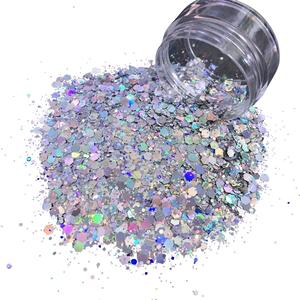 Glitter Colorido Chunky para Corpo, Rosto e Olhos, 8 Gramas, Popular em 2024, Bolsa de Glitters Cosméticos para Decoração de Natal e Festa à Fantasia - Product Image 1