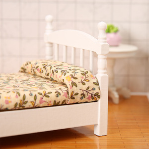 Casa de muñecas de juguete de madera a escala 1:12, muebles en miniatura y dormitorio de bolsillo para comida con flor Pastoral y accesorios de escena de cama individual - Product Image 5