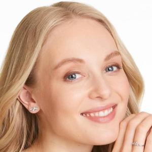 Custom 925 Sterling Silver Moissanite Diamond Stud <b>Earrings</b> Luxury <b>Fine</b> Jewelry for Women Birthday Anniversary Wedding Gift - Product Image 5