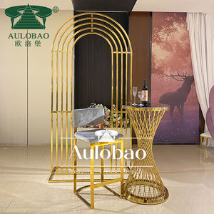 Aulobao AW-589 - Soporte de Exhibición Moderno en Forma de Arco, de Acero Inoxidable Dorado, con Logotipo Personalizado, para Bodas, Eventos, Bares y Hoteles - Product Image 6