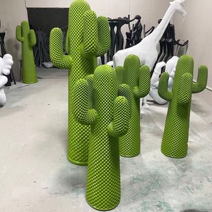 Hecho a medida al aire libre diseño moderno Italia moda centro comercial decoración fibra de vidrio <span class=keywords><strong>Cactus</strong></span> escultura <span class=keywords><strong>candelabro</strong></span> árbol escultura - Product Image 1