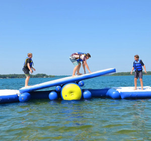 Flotante Aqua Park Obstacle Mat Inflable Water Runway Course para Team Building - Product Image 1