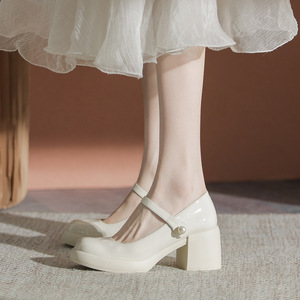 Nouvelles Chaussures Mary Jane de Mariée Style Français Printemps-Été-Automne 2026, Rétro Britannique, à Semelle Épaisse, en Cuir, Plates et Élégantes à Talon Haut - Product Image 4