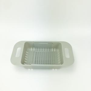 プラスチック製引き込み式排水ボウル調整可能洗濯ふるいキッチンシンクトレーナーラック吊り収納タンクボウルラックColanders - Product Image 4