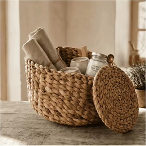 Handwoven Water Hyacinth <b>Storage</b> Basket with Lid Round Wicker Organizer Bin for Home <b>Organization</b> <b>Laundry</b> <b>Storage</b> - Product Image 4