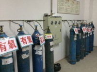 Centrale d'oxygène PSA médicale et industrielle haute pureté 93% avec contrôle PLC, moteur et boîte de vitesses, pour usage hospitalier, support de remplissage d'O2