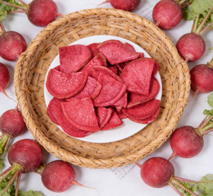 Healthy freeze-<b>dried</b> red heart radish nutrient retention rich in anthocyanins perfect for mixed fruit and <b>vegetable</b> snacks - Product Image 2